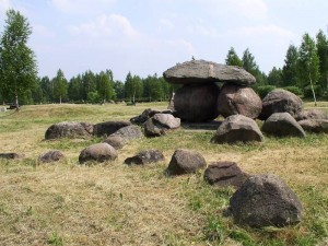 A rock garden in the shape of Belarus itself. Photo by Hanna Zelenko via Wikimedia Commons