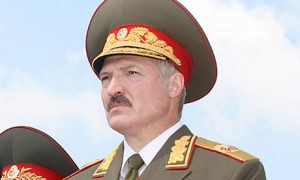 Belarusian President Alexander Lukashenko in the uniform of the Commander in Chief of the Belarusian Armed Forces. Photo via the Russian Presidential Press and Information Office (Wikimedia Commons)