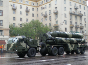 S-400 Triumf launcher during rehearsals for the 2009 Victory Day Parade. Photo by UMNICK via Wikimedia Commons