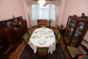 Yakub Kolas' dining-room